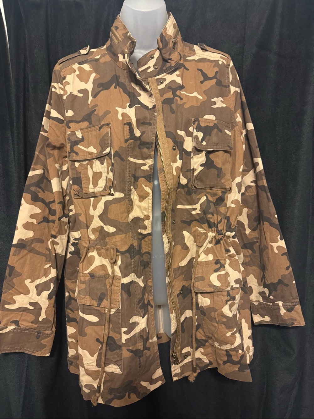 Love Tree Brown Camouflage Utility Jacket